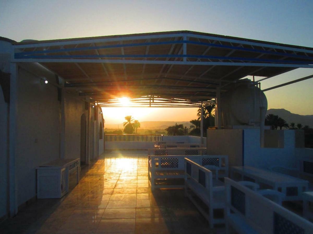 Moon Valley Apartments Луксор Екстериор снимка