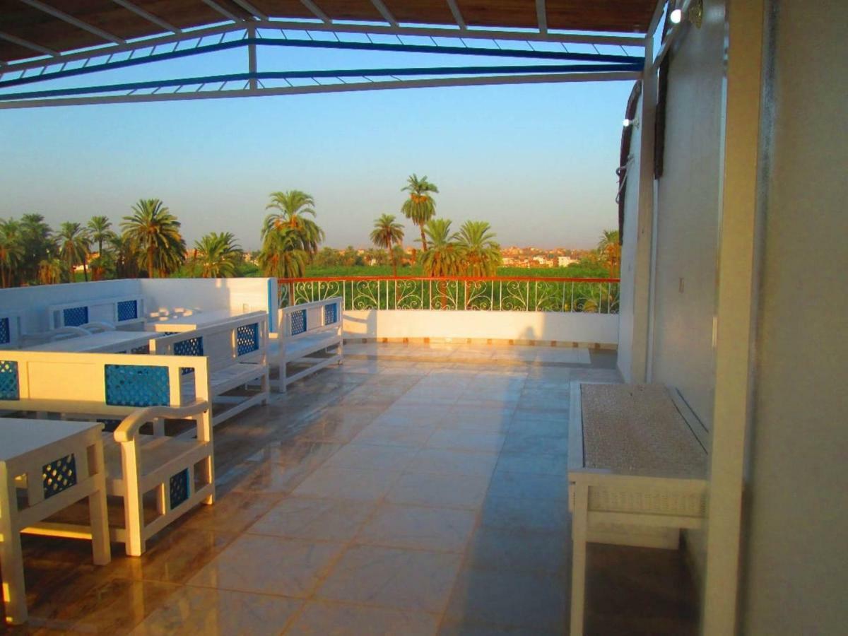 Moon Valley Apartments Луксор Екстериор снимка