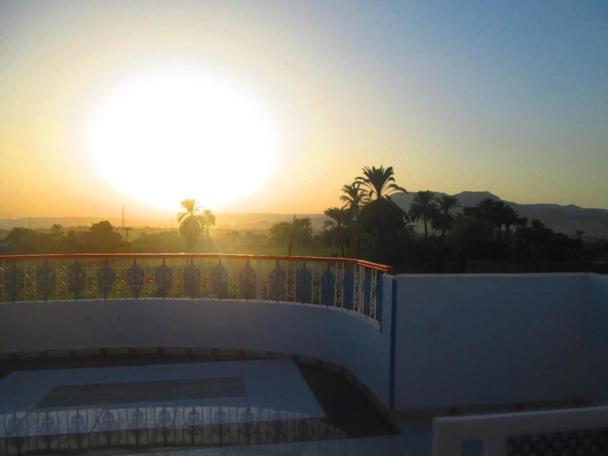 Moon Valley Apartments Луксор Екстериор снимка